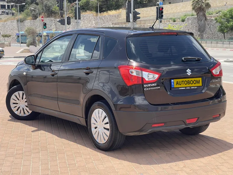 סוזוקי SX4 יד 2 רכב, 2014, פרטי
