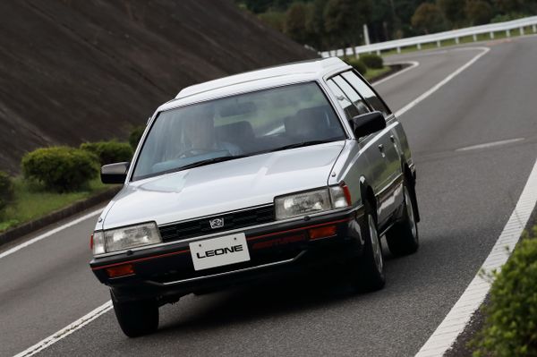 Subaru Leone 1984. Carrosserie, extérieur. Break 5-portes, 3 génération