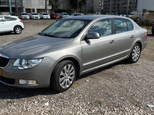 Skoda Superb с пробегом, 2012, частная рука