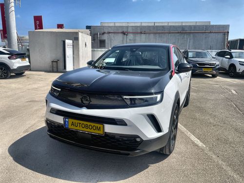 Opel Mokka, 2022, photo