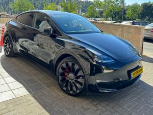 Tesla Model Y, 2023, photo