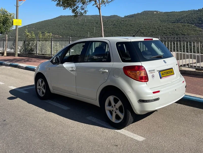 سوزوكي SX4 مستعمل, 2009