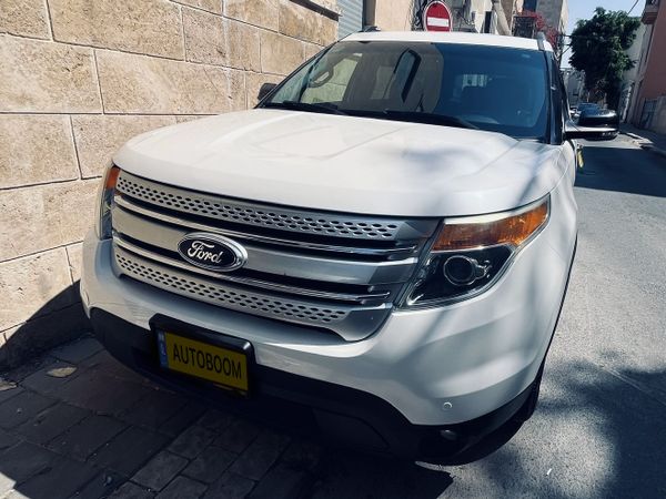Ford Explorer 2nd hand, 2014, private hand