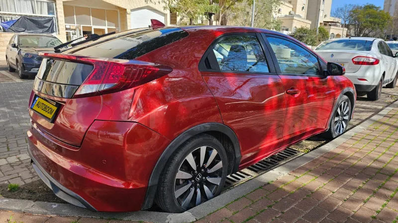 Honda Civic 2ème main, 2015, main privée