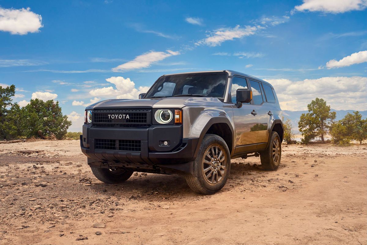 Toyota Land Cruiser 2024. Кузов. SUV 5 дв., 5 поколение