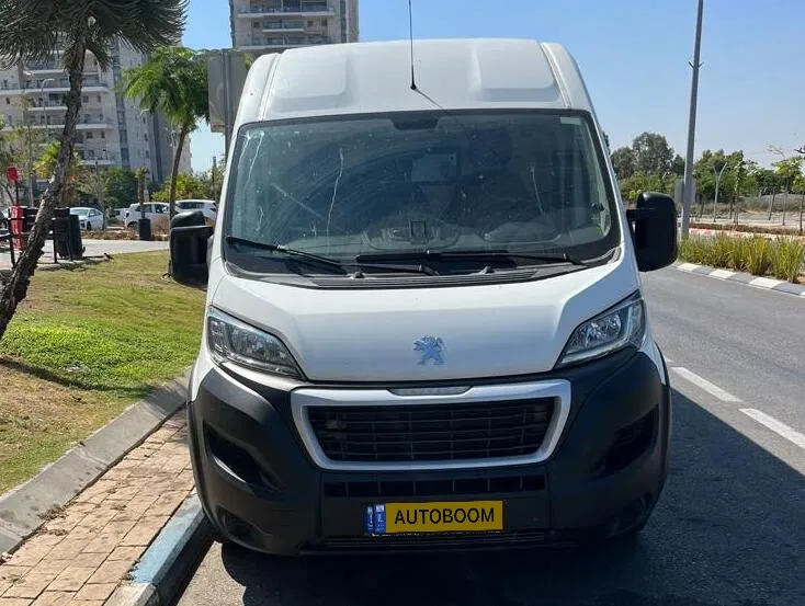 Peugeot Boxer 2nd hand, 2021