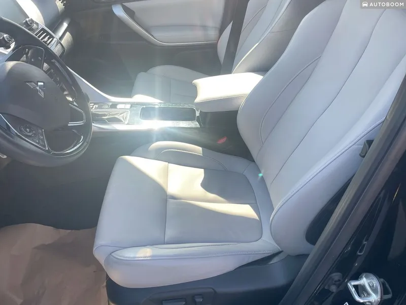 Mitsubishi Eclipse Cross 2nd hand, 2024, private