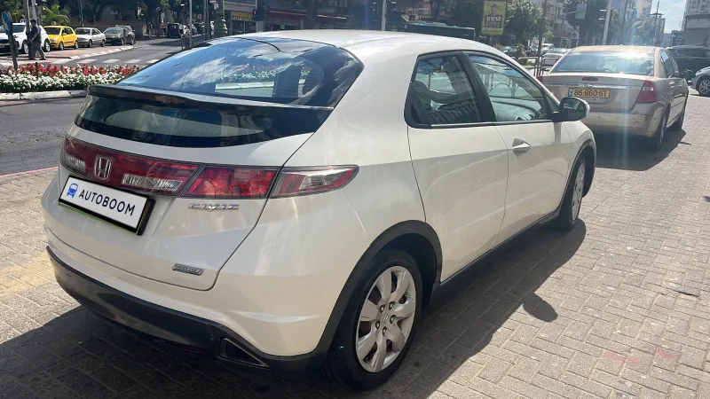 Honda Civic 2ème main, 2011, main privée