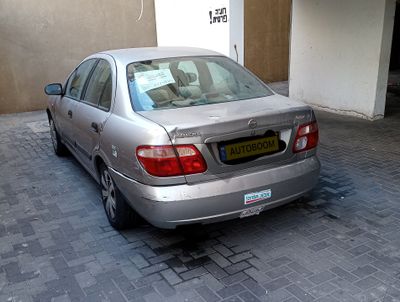 Nissan Almera 2ème main, 2004, main privée