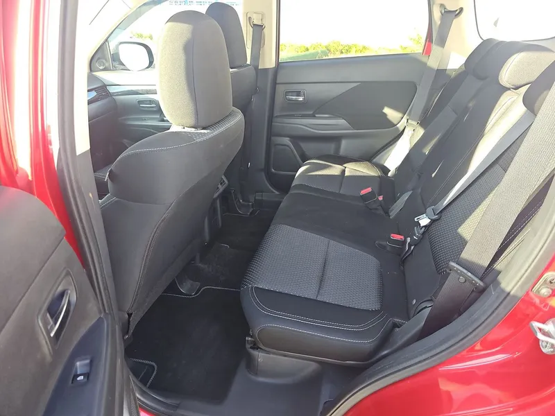 Mitsubishi Outlander 2nd hand, 2018, private hand