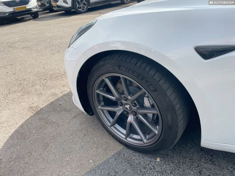 Tesla Model 3 2nd hand, 2023