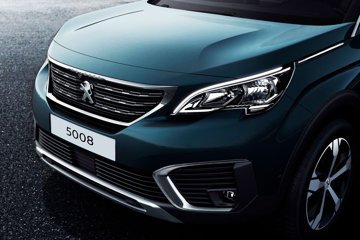 Peugeot 5008 2016. Bodywork, Exterior. SUV 5-doors, 2 generation