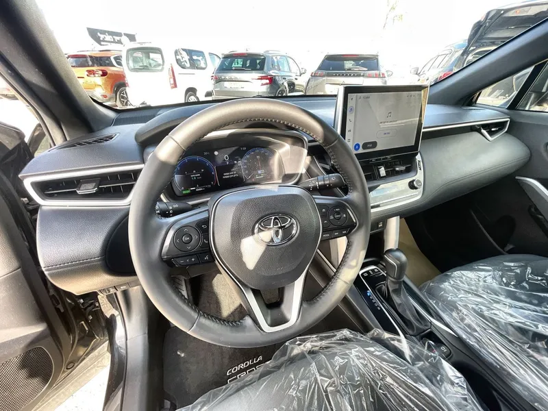 Toyota Corolla Cross с пробегом, 2023, частная рука