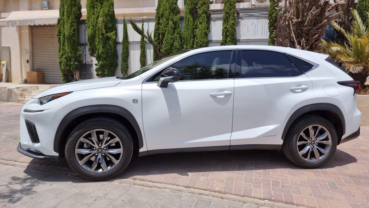Lexus NX 2nd hand, 2021, private hand