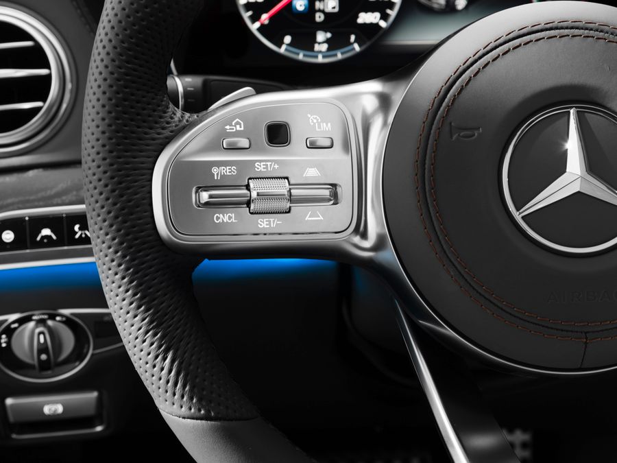 Mercedes-Benz S-Class 2017. Steering wheel. Sedan Long, 6 generation, restyling
