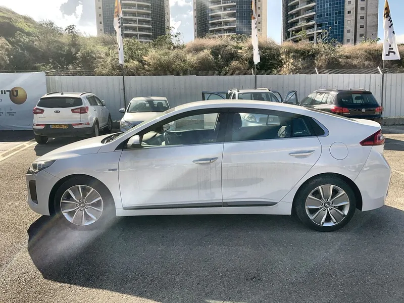 Hyundai IONIQ с пробегом, 2018, частная рука