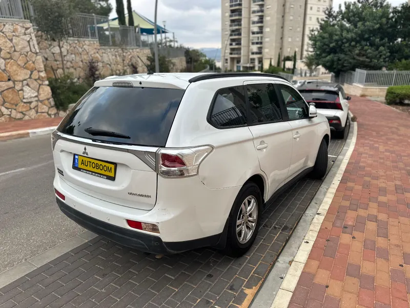 Mitsubishi Outlander с пробегом, 2014, частная рука