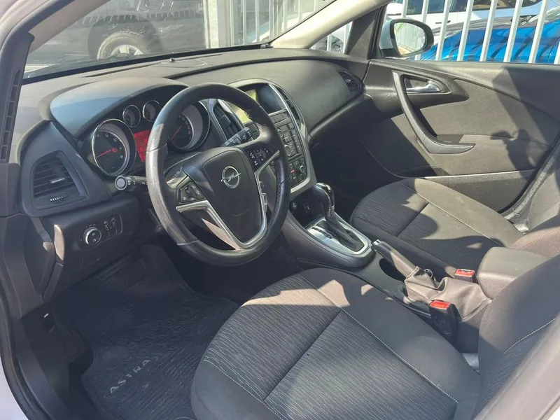 Opel Astra с пробегом, 2016, частная рука