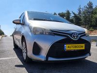Toyota Yaris 2nd hand, 2015, private