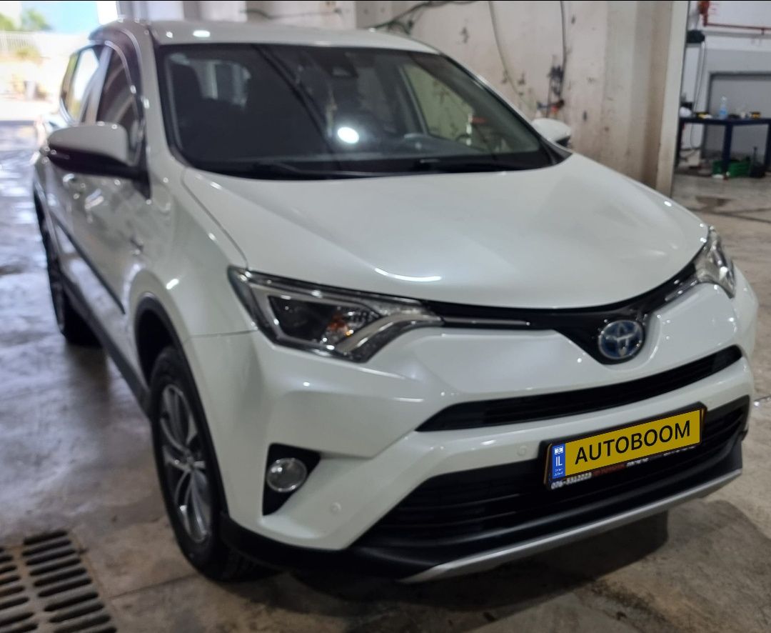 Toyota RAV4 2ème main, 2018, main privée