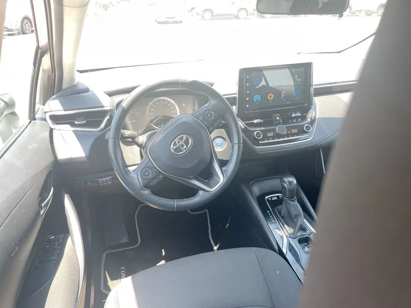Toyota Corolla 2nd hand, 2021