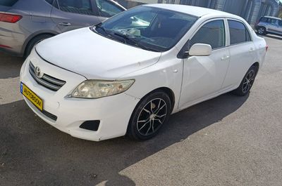 Toyota Corolla 2nd hand, 2010, private hand