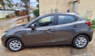 Mazda 2 2ème main, 2016
