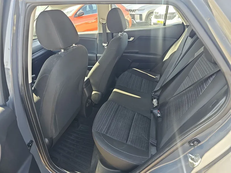 Kia Stonic 2nd hand, 2021, private hand