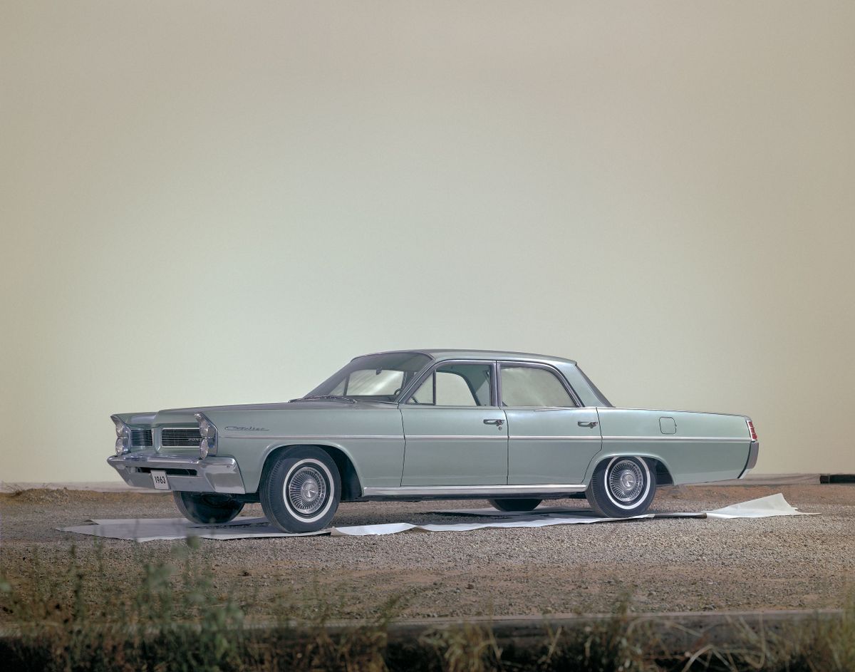 פונטיאק קטלינה 1961. מרכב, צורה. סדאן, 2 דור