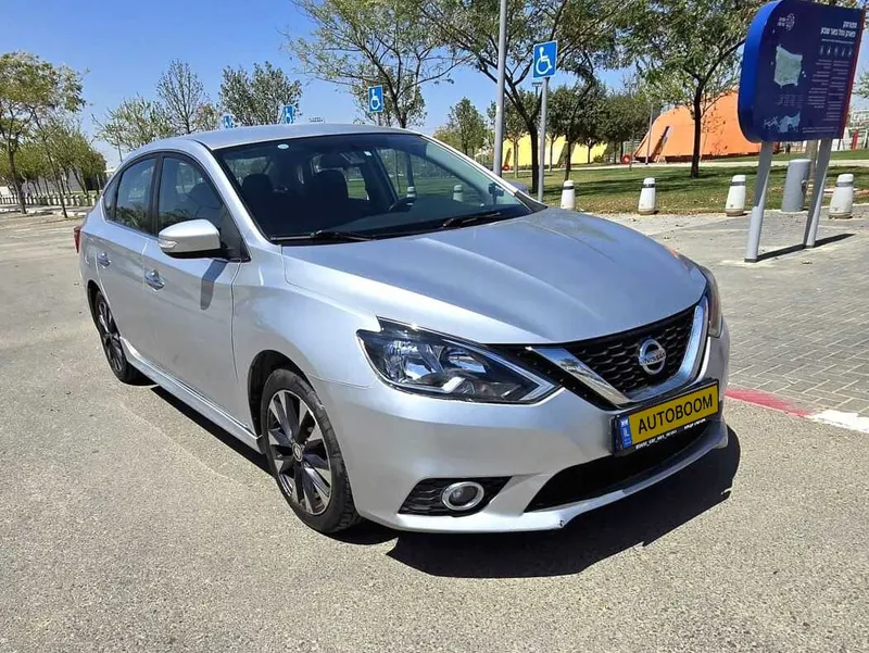 Nissan Sentra 2ème main, 2018