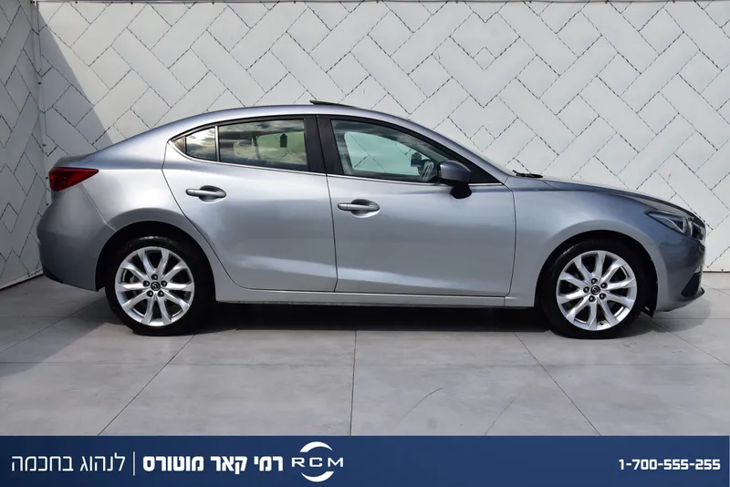Mazda 3 2nd hand, 2015