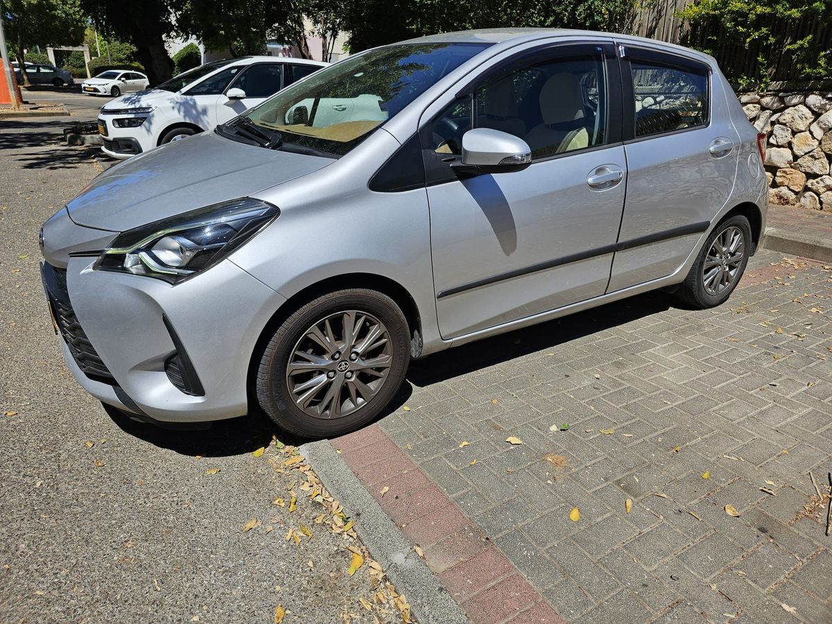 Toyota Yaris 2ème main, 2020, main privée
