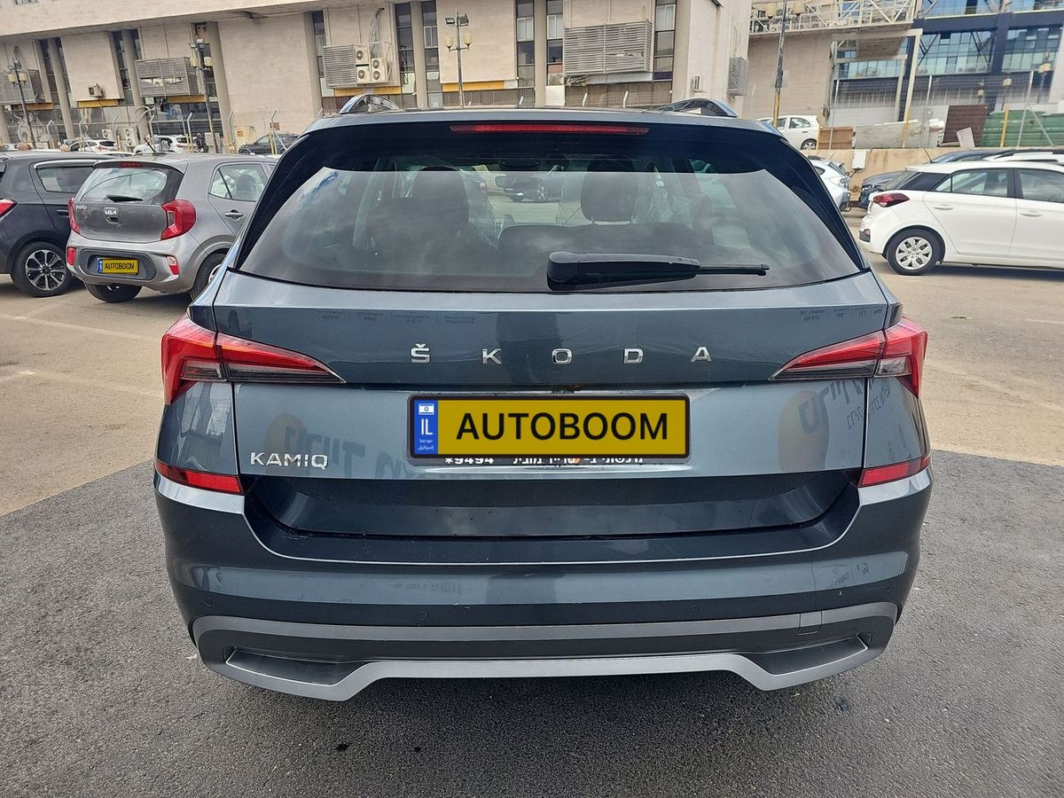 סקודה קאמיק יד 2 רכב, 2021, פרטי