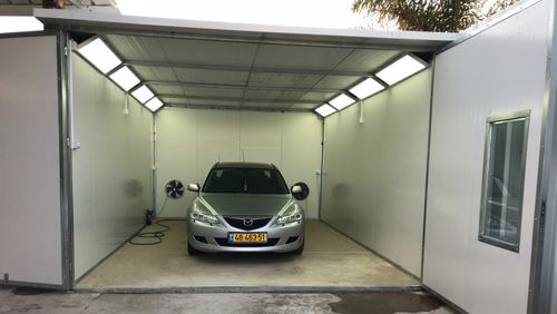 Garage Adam Zemer. صورة 1