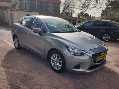 Mazda 2, 2016, photo
