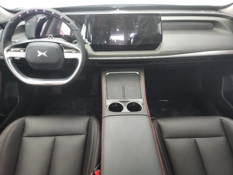 Xpeng P7 new car, 2025