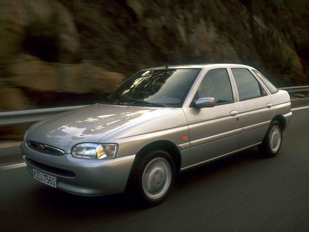 Ford Escort 1995. Carrosserie, extérieur. Hatchback 5-portes, 5 génération, restyling 2