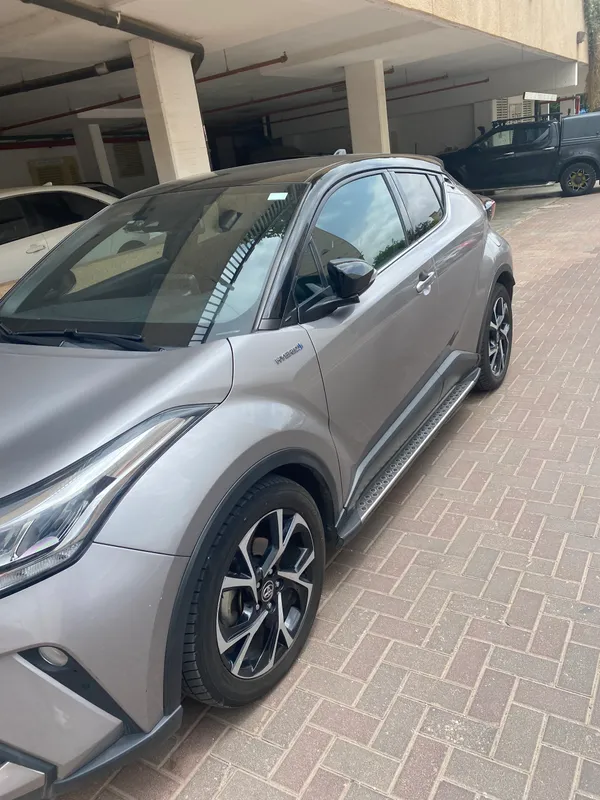 Toyota C-HR 2ème main, 2021, main privée