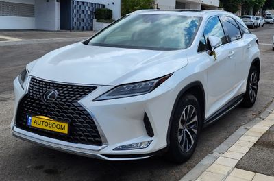Lexus RX 2nd hand, 2021, private hand