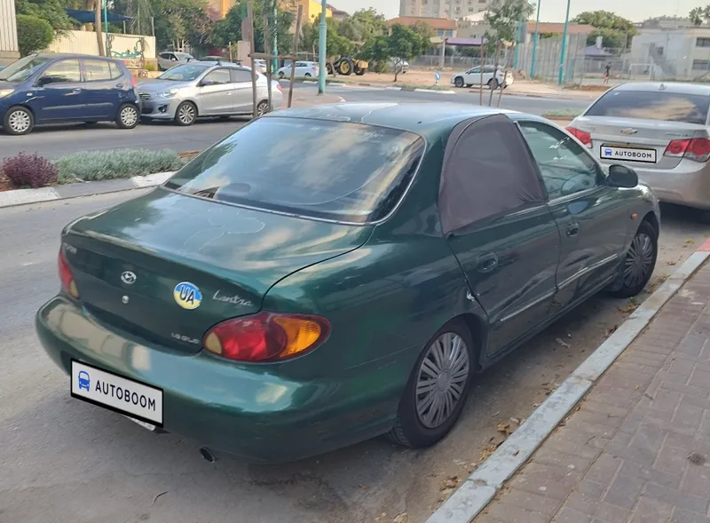 Hyundai Lantra 2nd hand, 1999, private hand