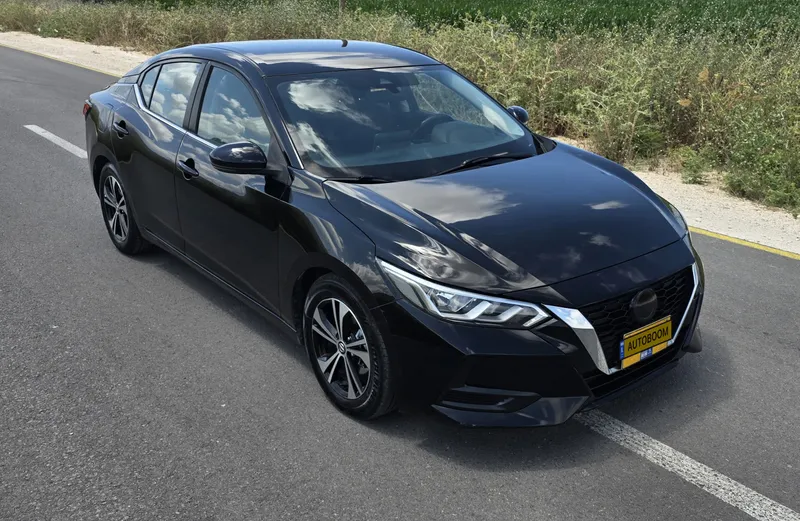 Nissan Sentra 2nd hand, 2022, private