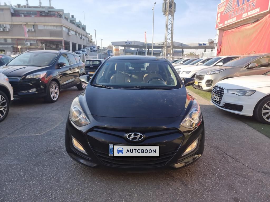 Hyundai i30 2nd hand, 2013