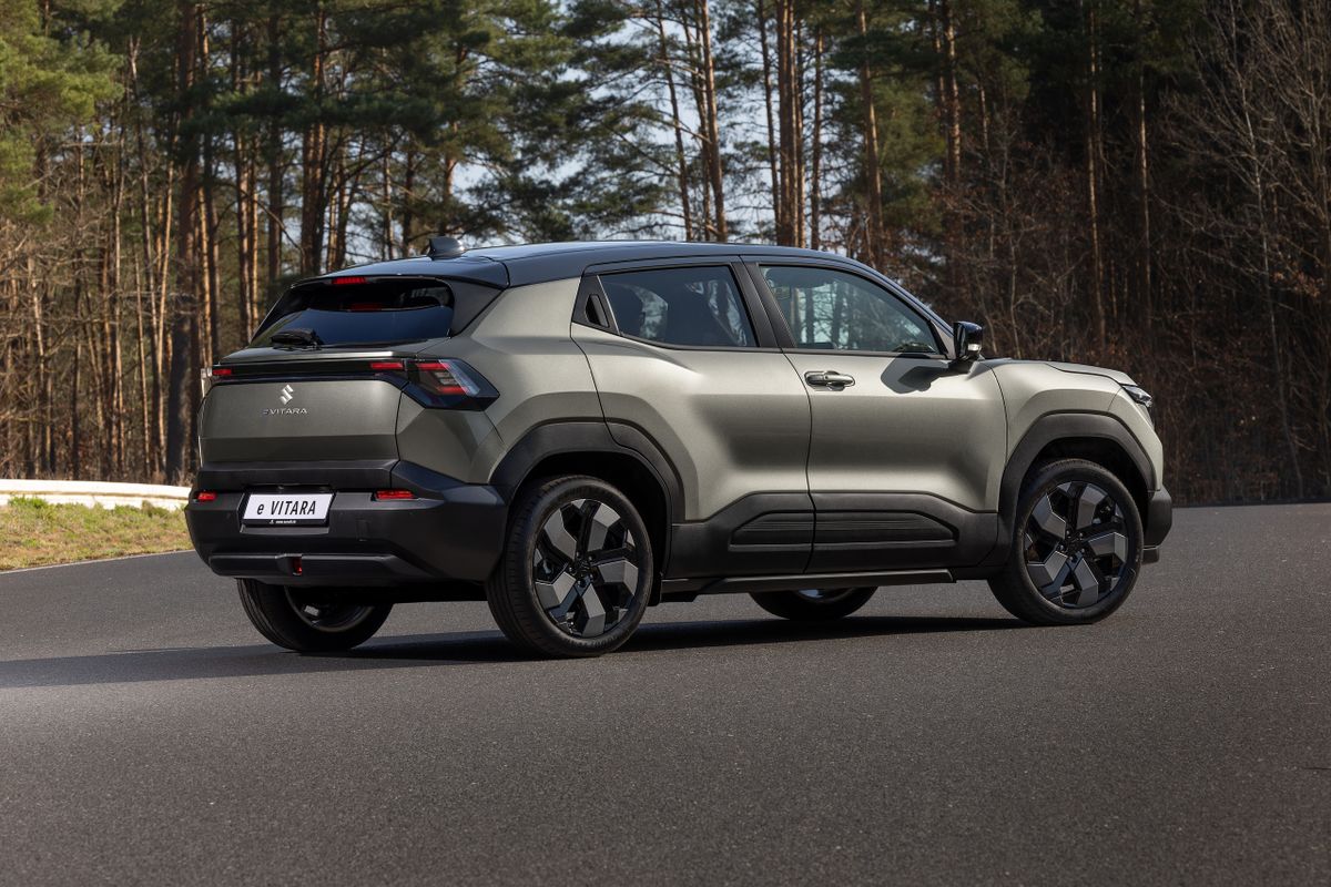 Suzuki e Vitara 2024. Кузов. SUV 5 дв., 1 поколение