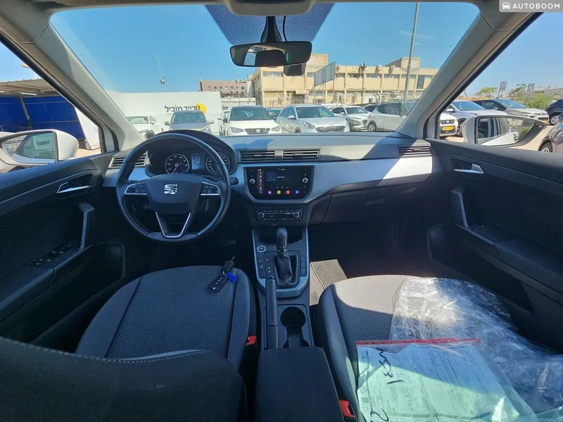 SEAT أرونا مستعمل, 2021