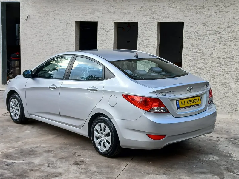 Hyundai i25 2nd hand, 2016, private hand
