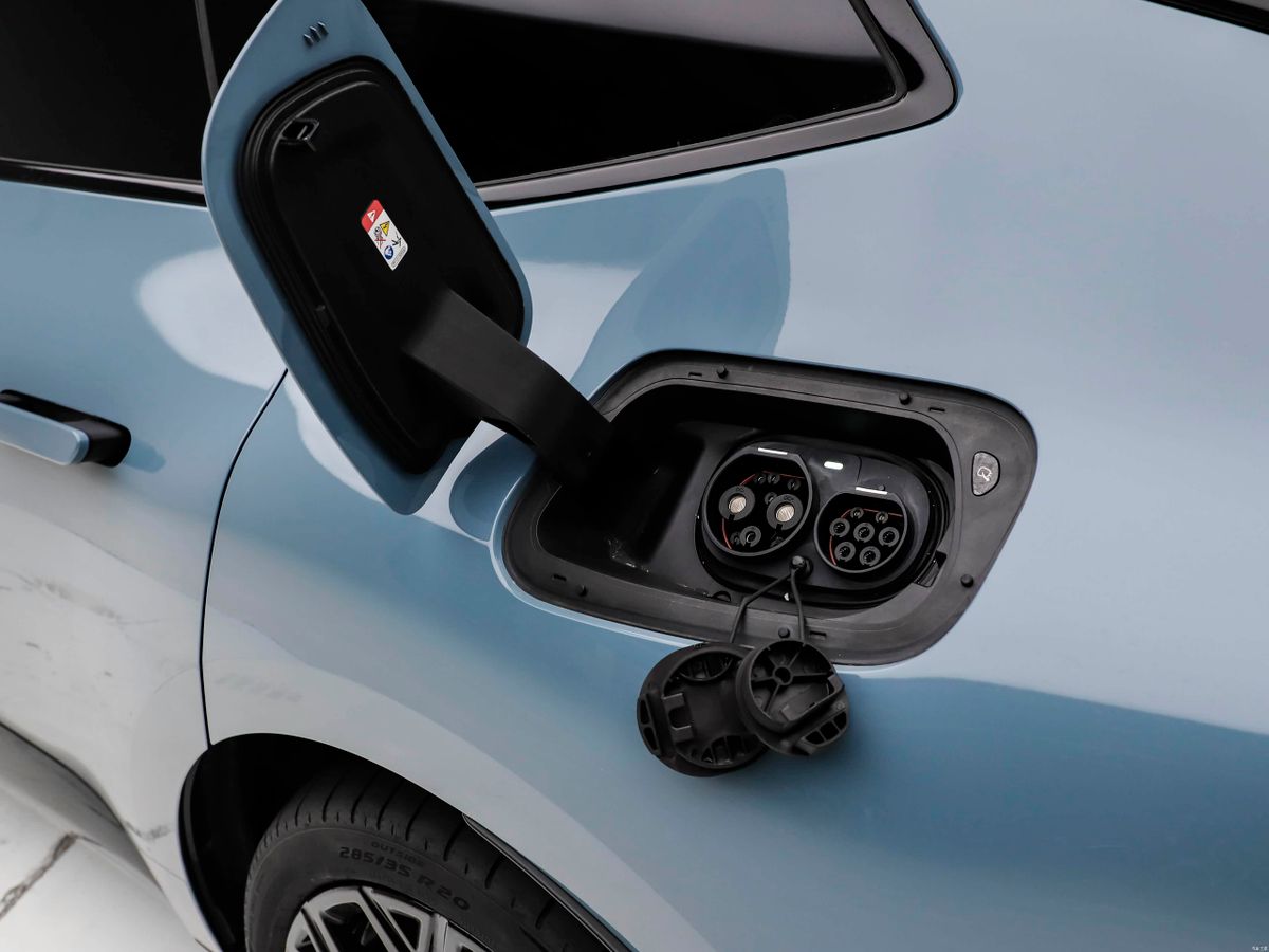 A-U-D-I E5 Sportback 2025. Кузов, экстерьер. Универсал, 1 поколение