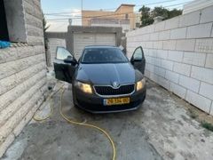 סקודה אוקטביה יד 2 רכב, 2017, פרטי