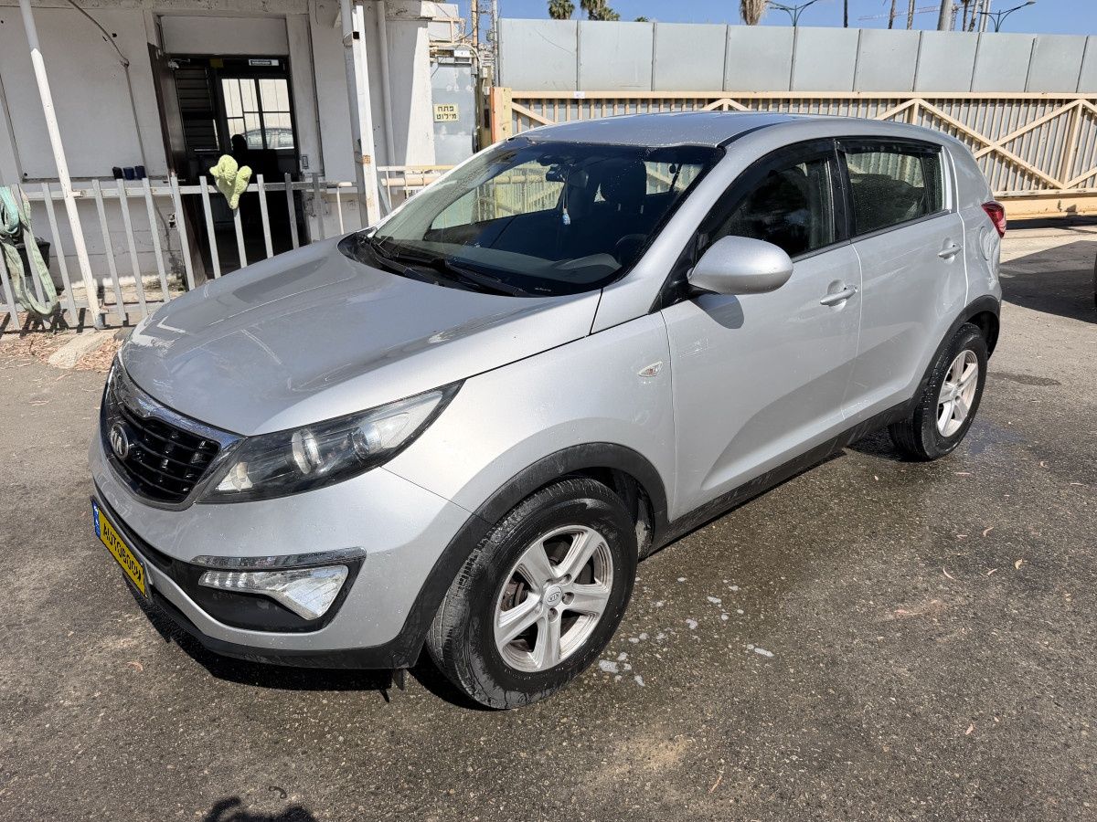 Kia Sportage 2nd hand, 2015, private