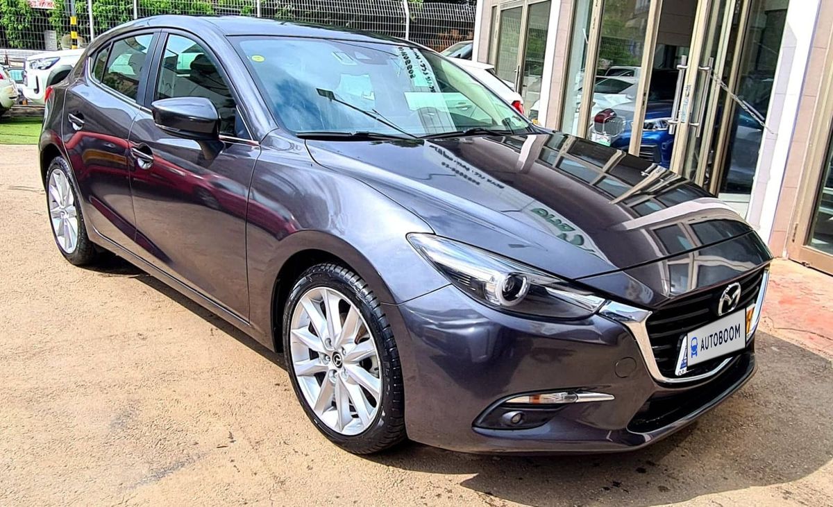 Mazda 3 2nd hand, 2019