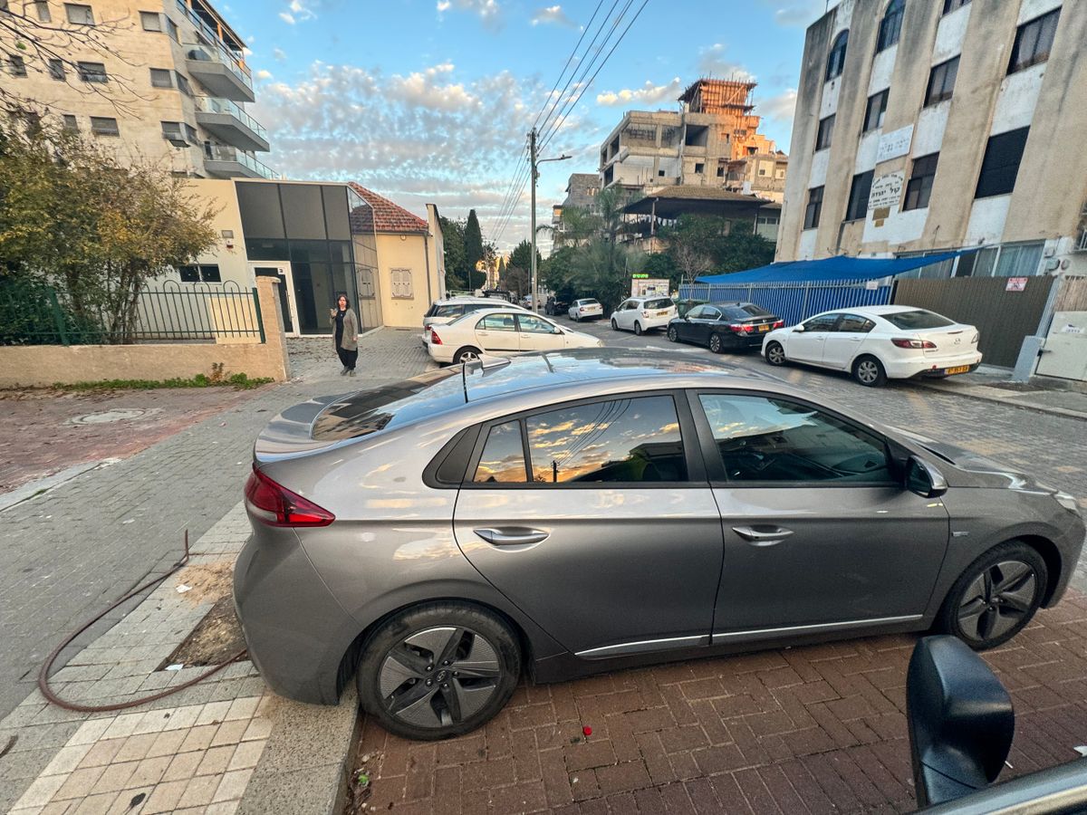Hyundai IONIQ 2ème main, 2020, main privée
